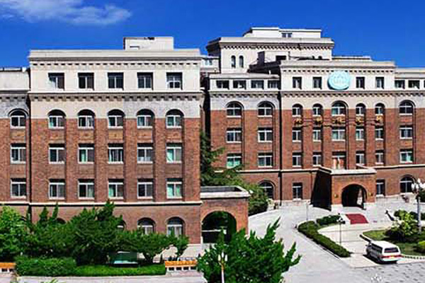 大连大学附属中山医院